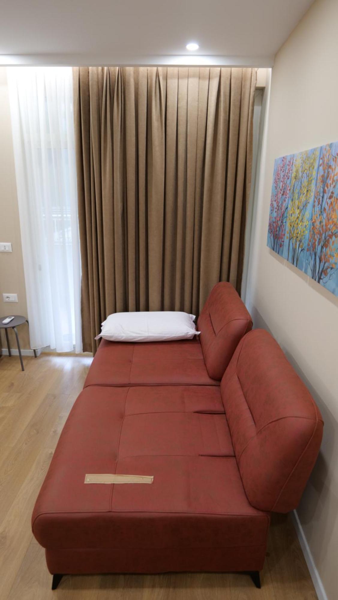 Kristi Apartments 03 地拉那 外观 照片