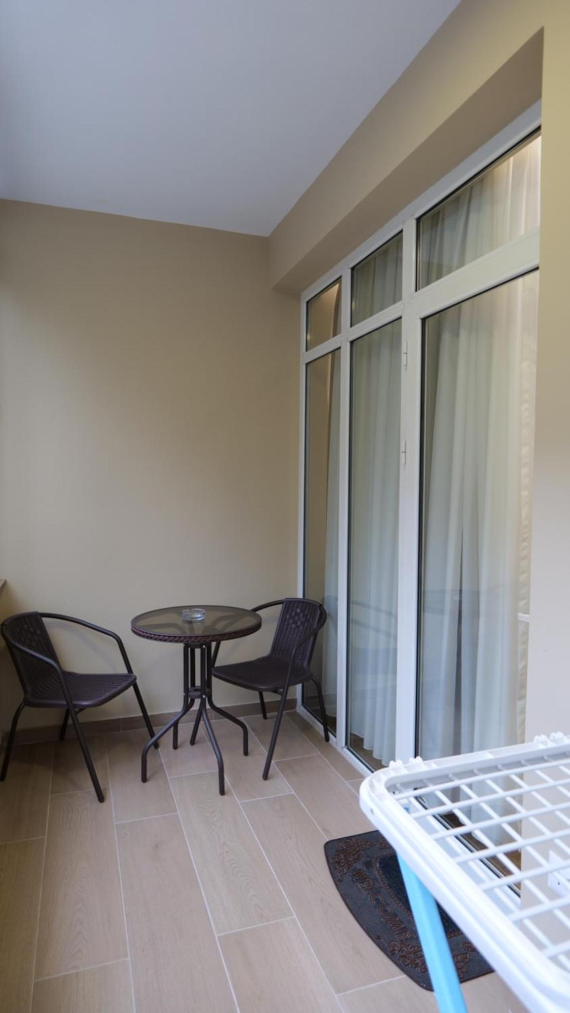 Kristi Apartments 03 地拉那 外观 照片